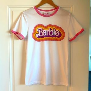 🌸Women Barbie T-Shirt, Size S